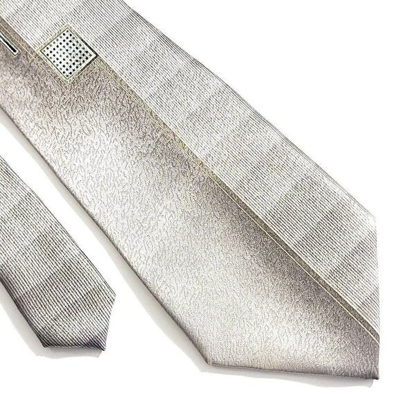 Pierre Cardin Abstract Tan Silver Print Short Wide Silk Tie - Picture 1 of 7